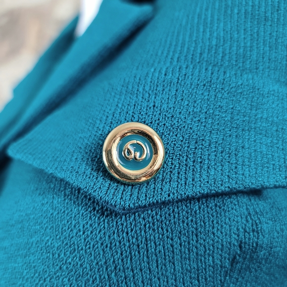 SOLD St John 6 8 Santana Knit Skirt Suit - Picture 4 of 11